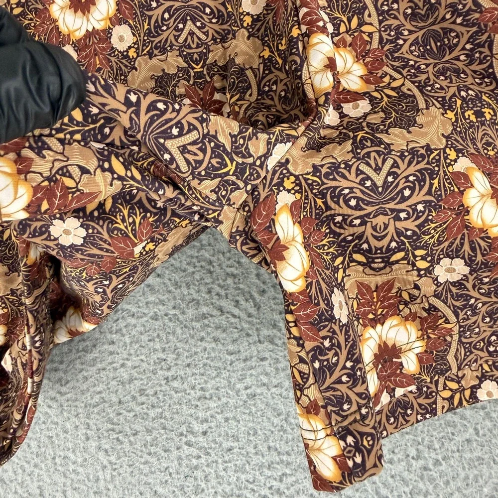 KiraGrace Biker Shorts Womens S Brown Floral Tapestry High Rise Pockets Yoga Gym